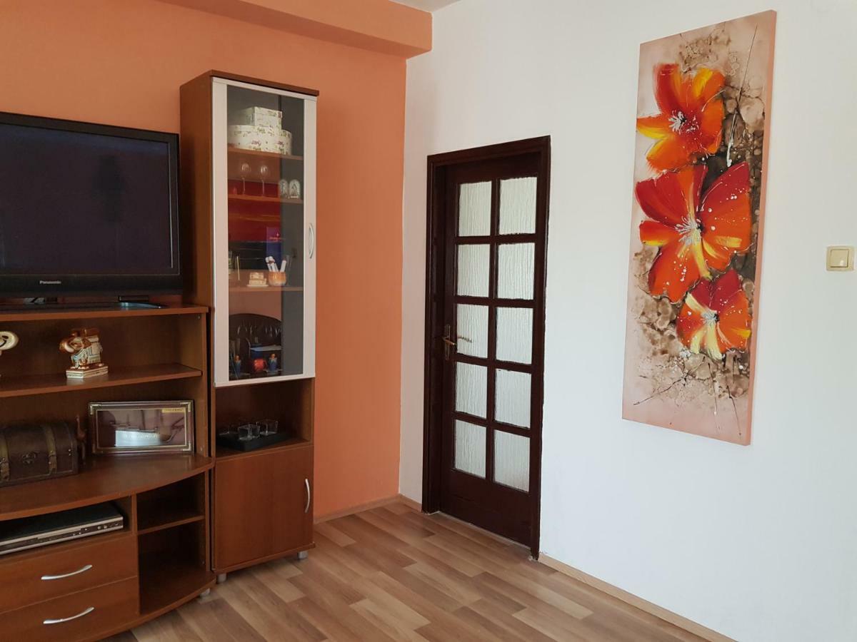 Holiday House "Villa Flora" Šibenik Eksteriør billede