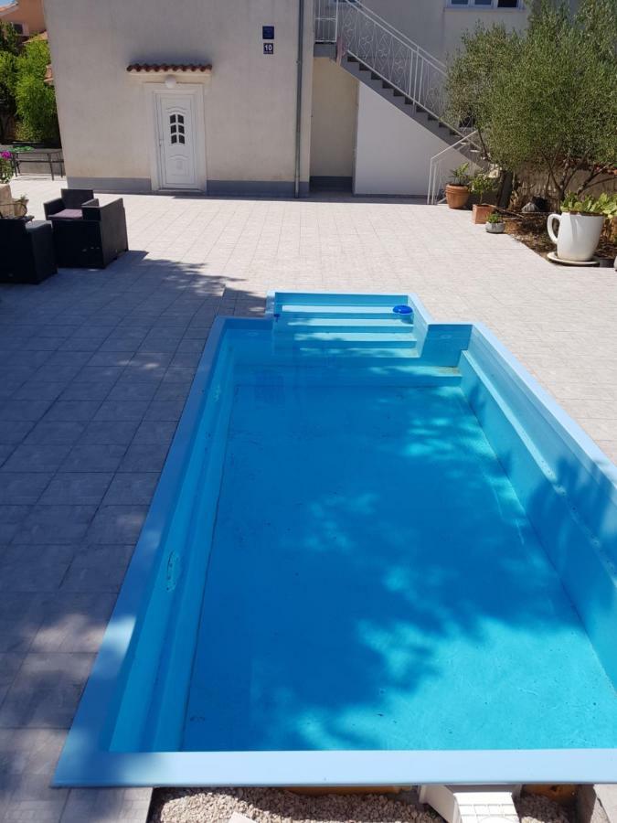 Holiday House "Villa Flora" Šibenik Eksteriør billede